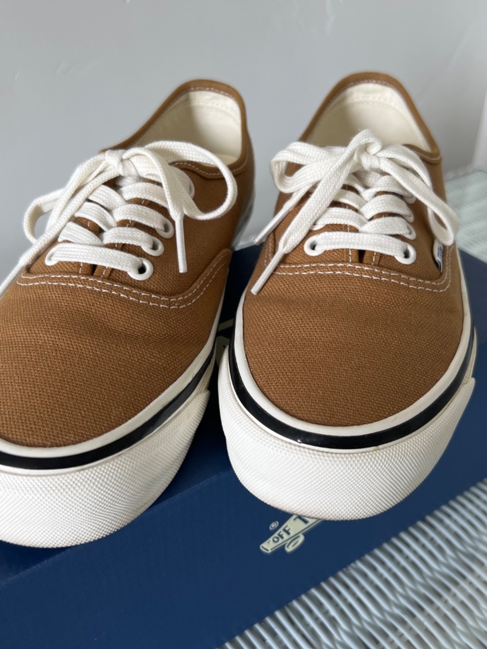 vans premium authentic - Picture 6 of 11